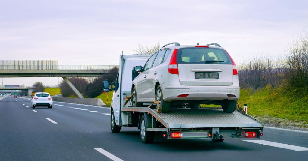 Como Solicitar Guincho em Uberaba: 4 Passos Simples capa guincho em Uberaba